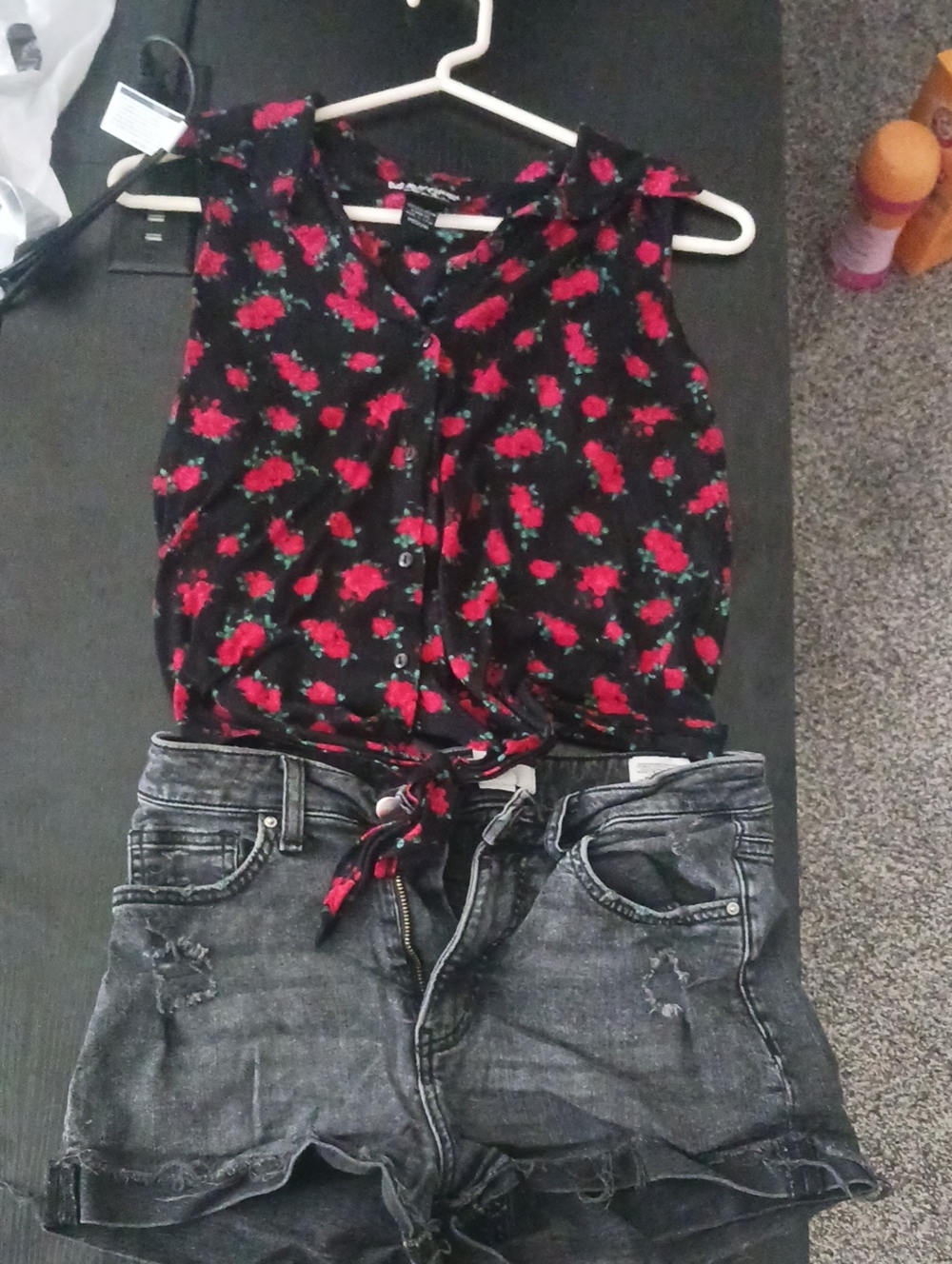 Girls' Black Floral Tie-Front Tank Top (M) and Black Denim Shorts (4)